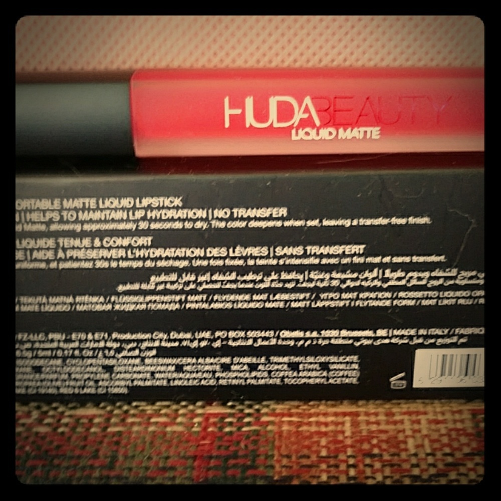 Huda liquid matte lipstick